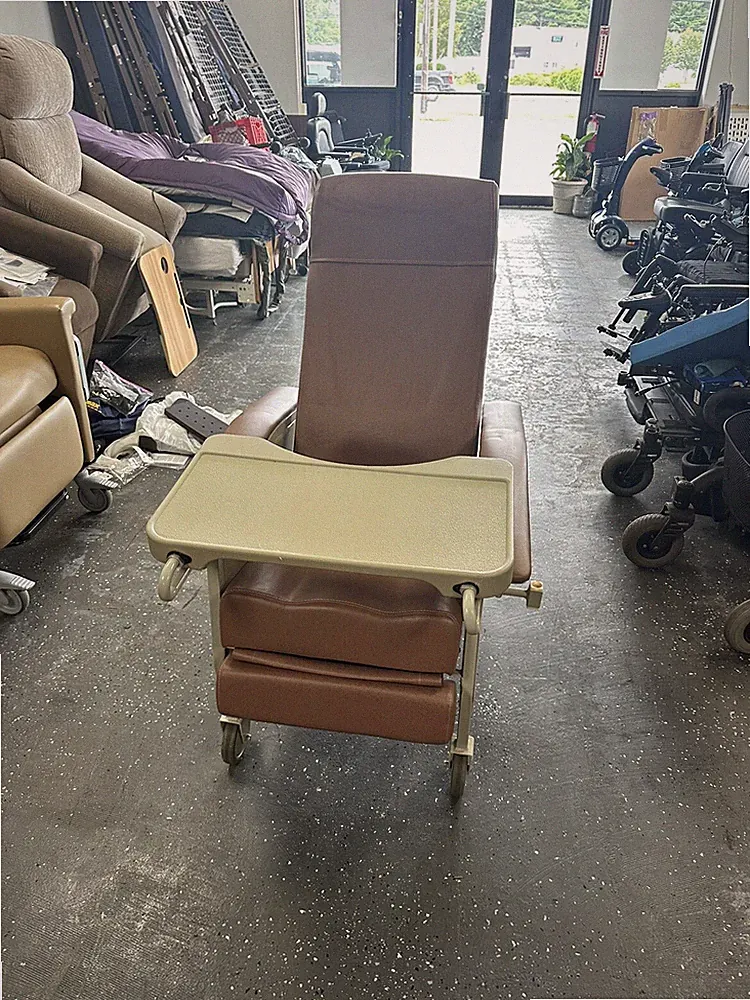 Invacare 3 Position Geri Chair Recliner /hospital recliner #IH6065A