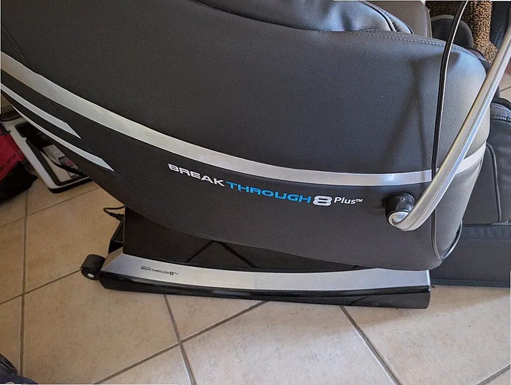 Medical Breakthrough 8 Massage Chair