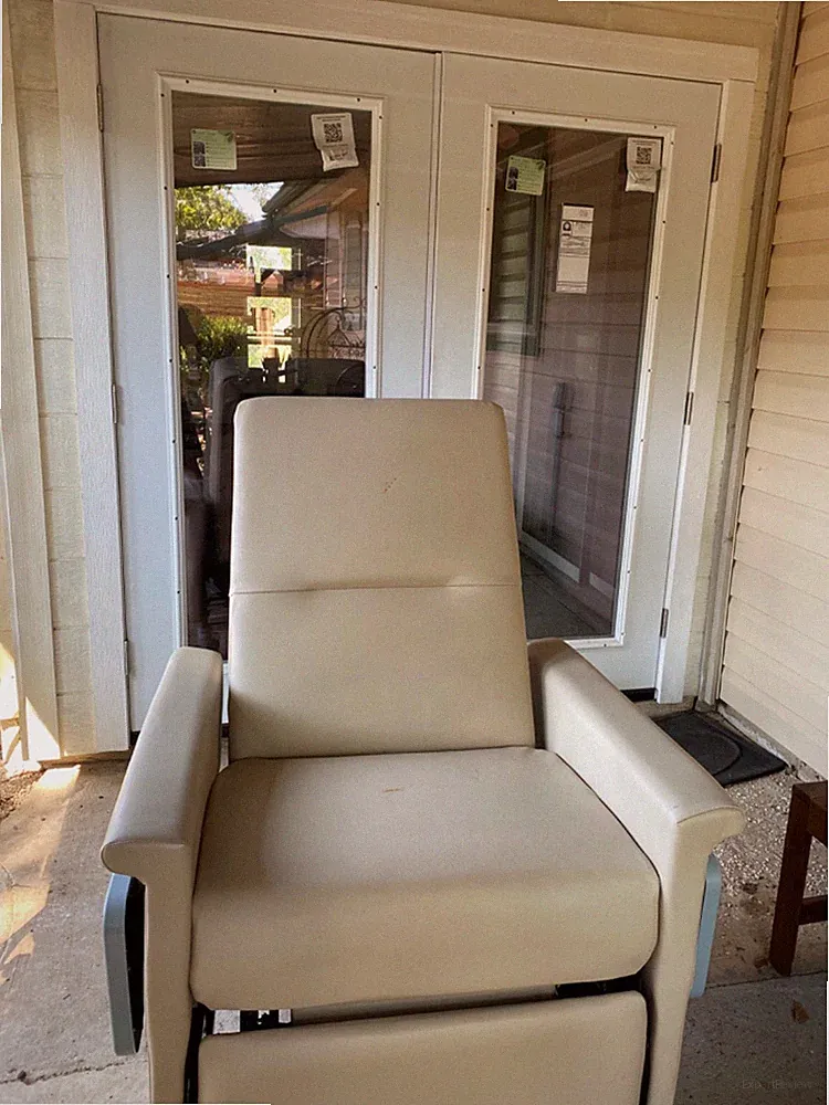 medical recliner